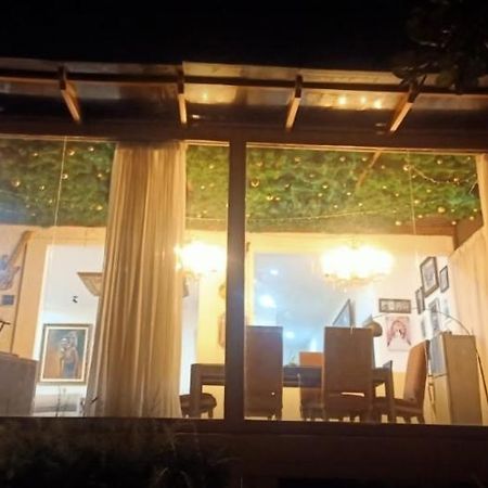 Villa Chacha At Macarena, Megamendung Екстериор снимка