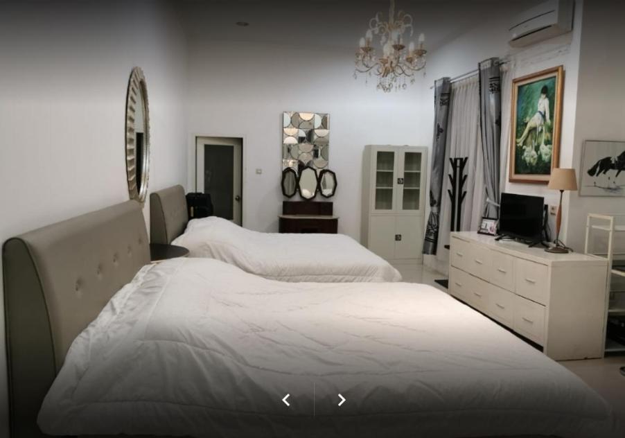 Villa Chacha At Macarena, Megamendung Екстериор снимка