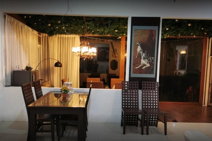 Villa Chacha At Macarena, Megamendung Екстериор снимка